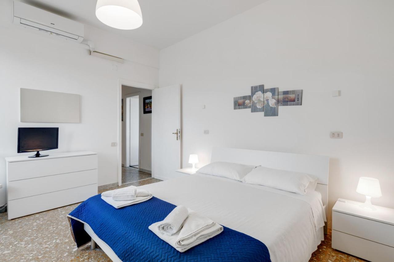 Lulli Cozy Apartment With Balcony 佛罗伦萨 外观 照片